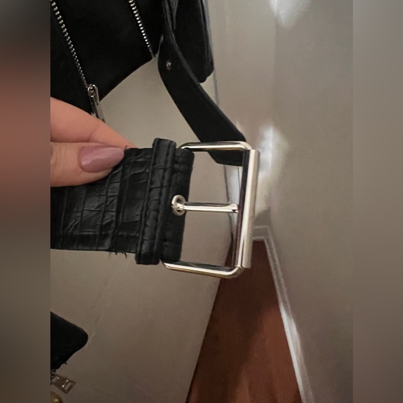 Brand new Levi’s leather jacket - Picture 12 of 14